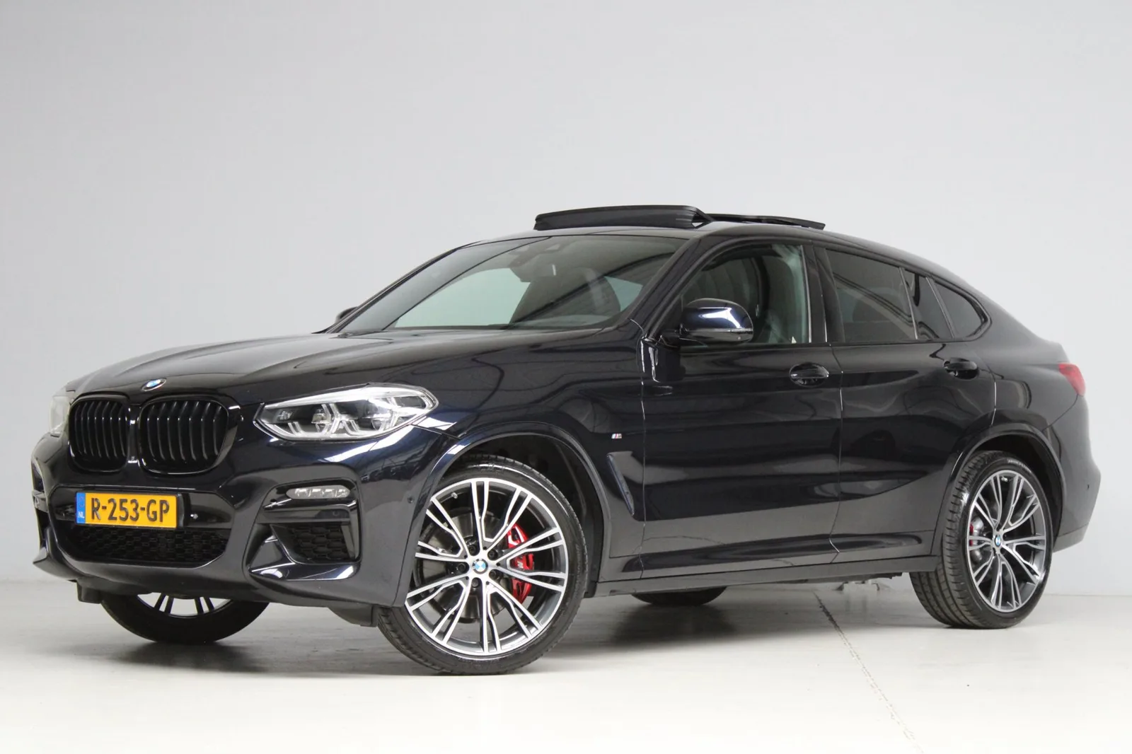 BMW X4 (2022) — foto 1