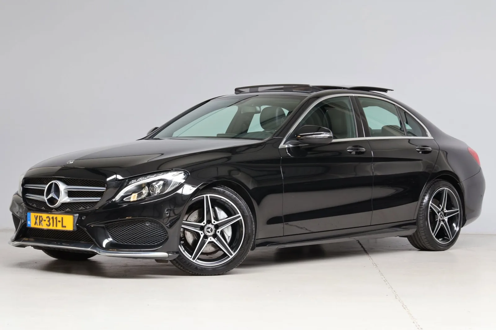Mercedes-Benz C-Klasse (2019) — foto 1
