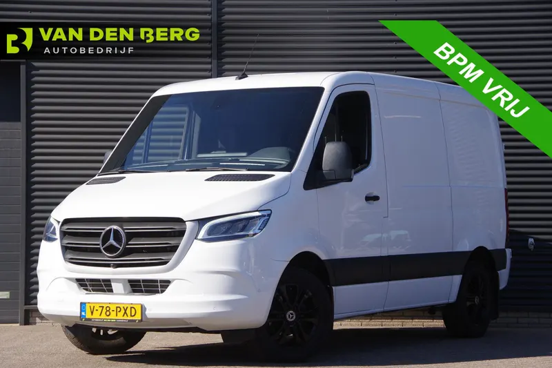 Mercedes-Benz Sprinter (2023)