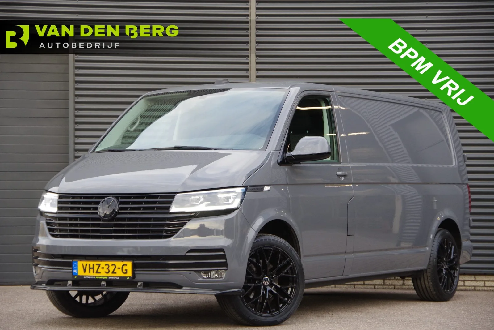 Volkswagen Transporter (2021) — foto 1