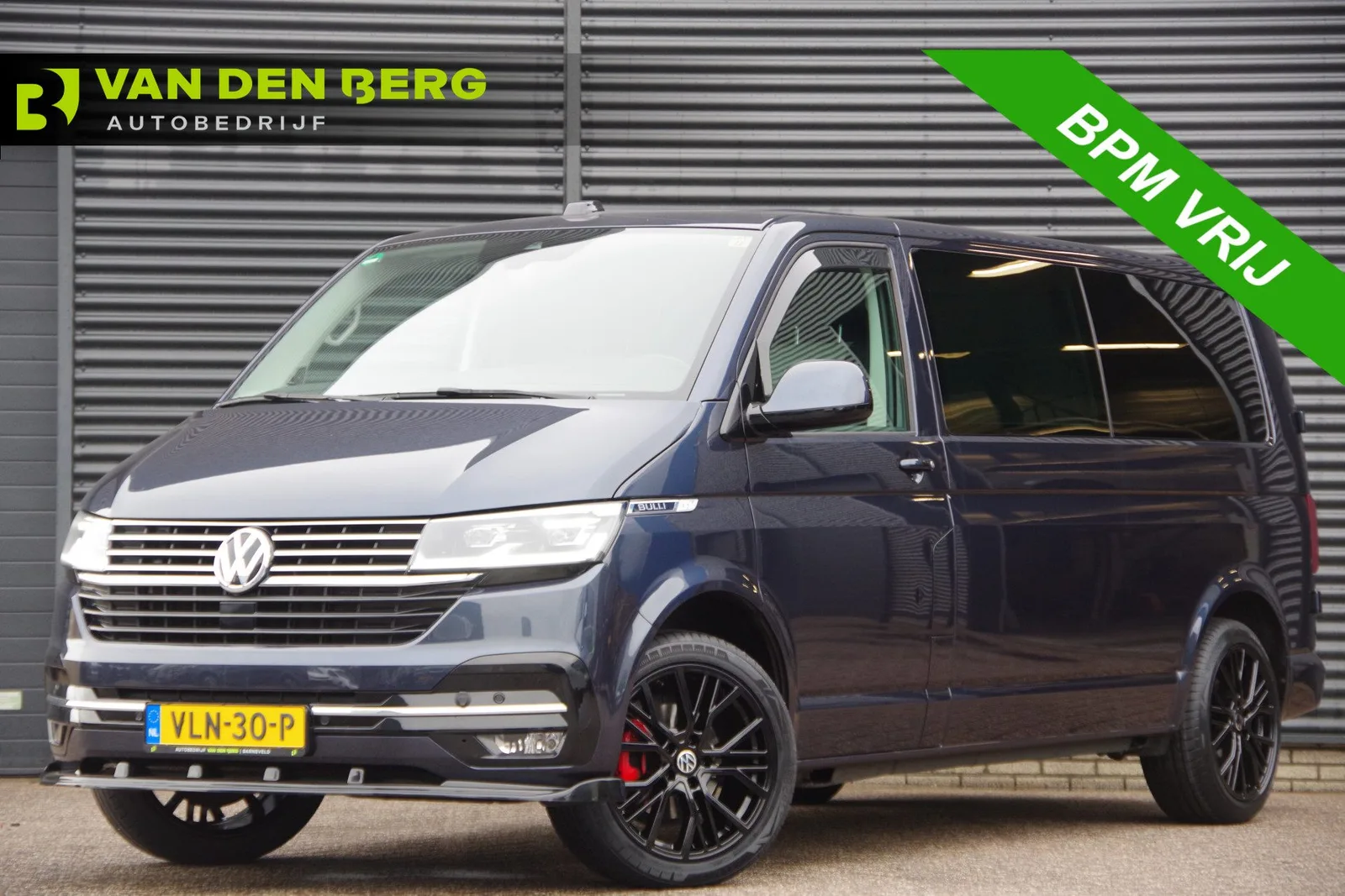 Volkswagen Transporter (2021) — foto 1