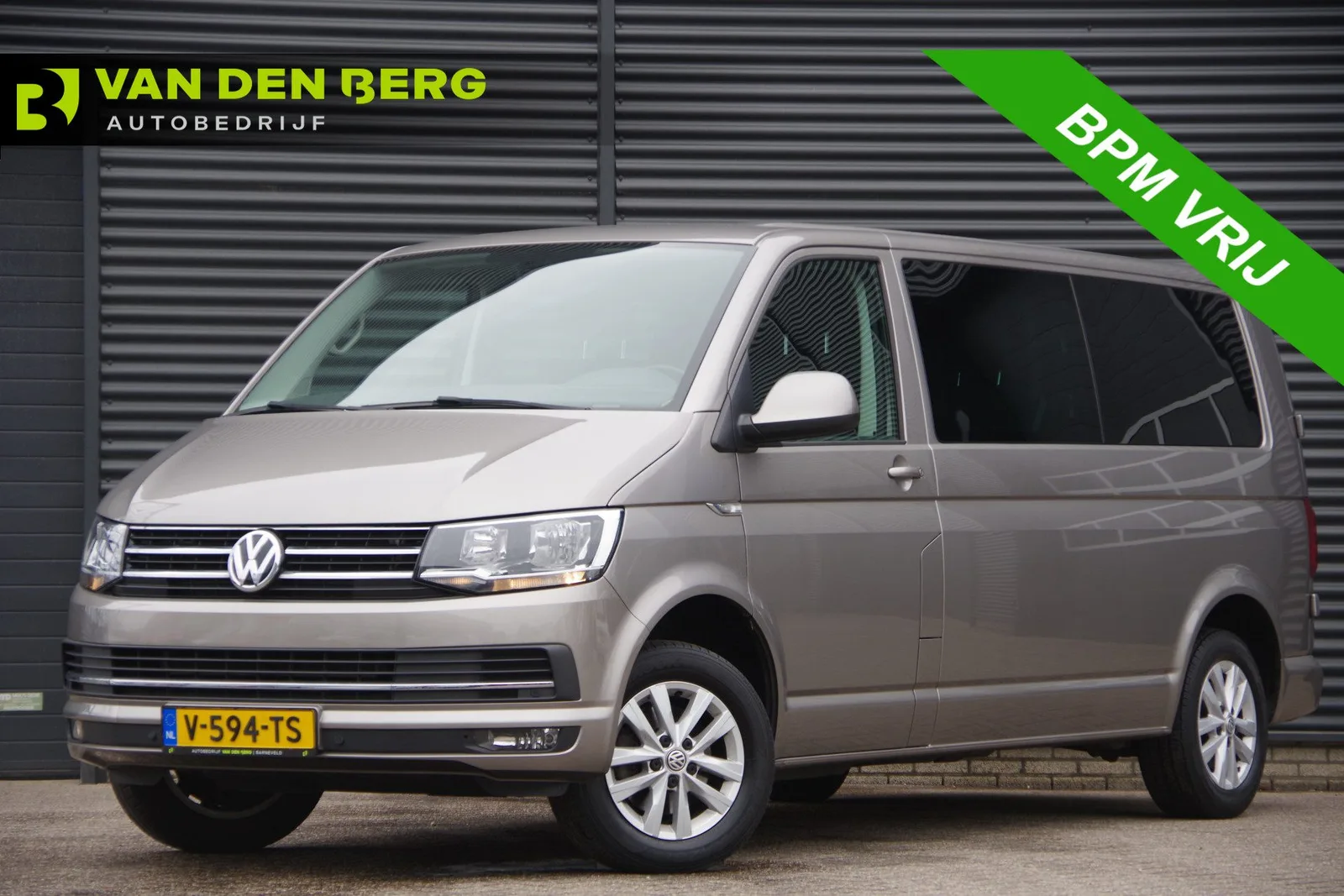 Volkswagen Transporter (2018) — foto 1