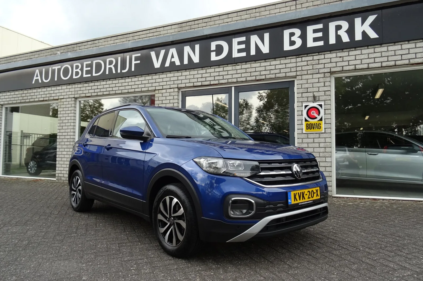 Volkswagen T-Cross (2022) — foto 1