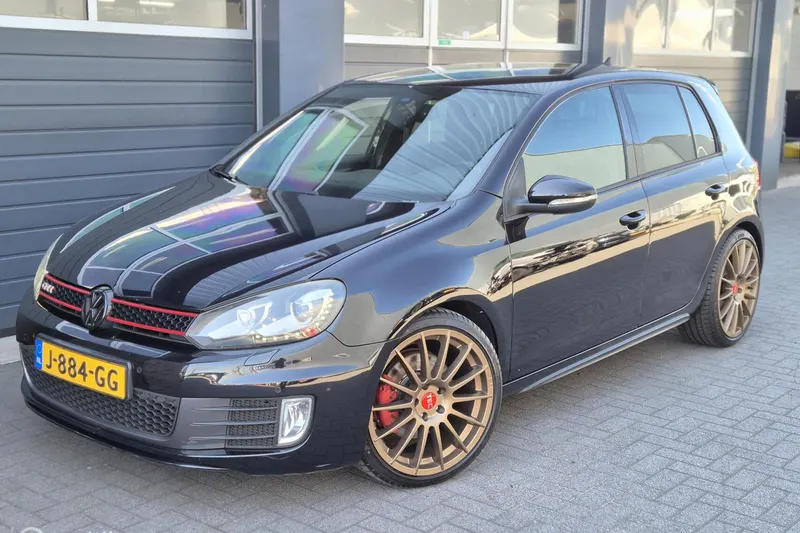 Volkswagen Golf (2010)