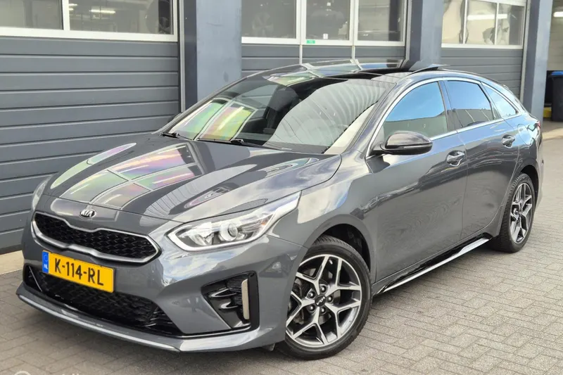 Kia ProCeed (2021)