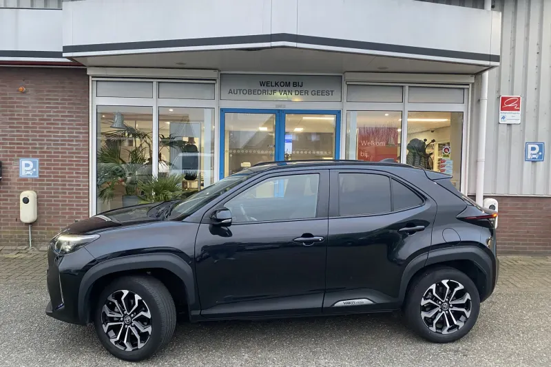 Toyota Yaris Cross (2023)