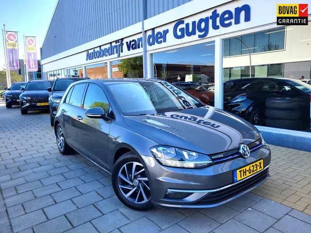 Volkswagen Golf (2017) — foto 1
