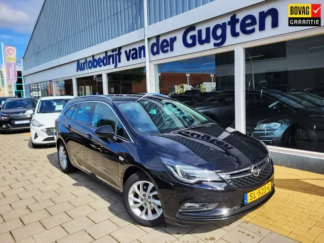 Opel Astra (2018) — foto 1