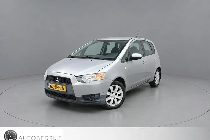 Mitsubishi Colt (2009)