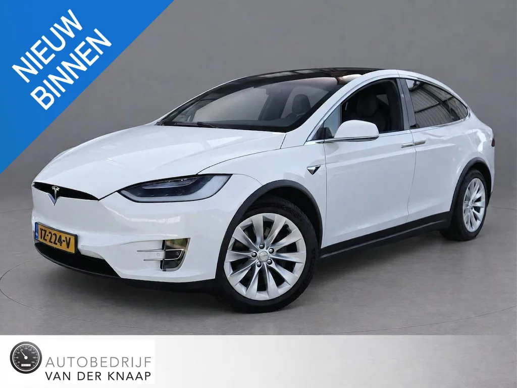 Tesla Model X (2018) — foto 1
