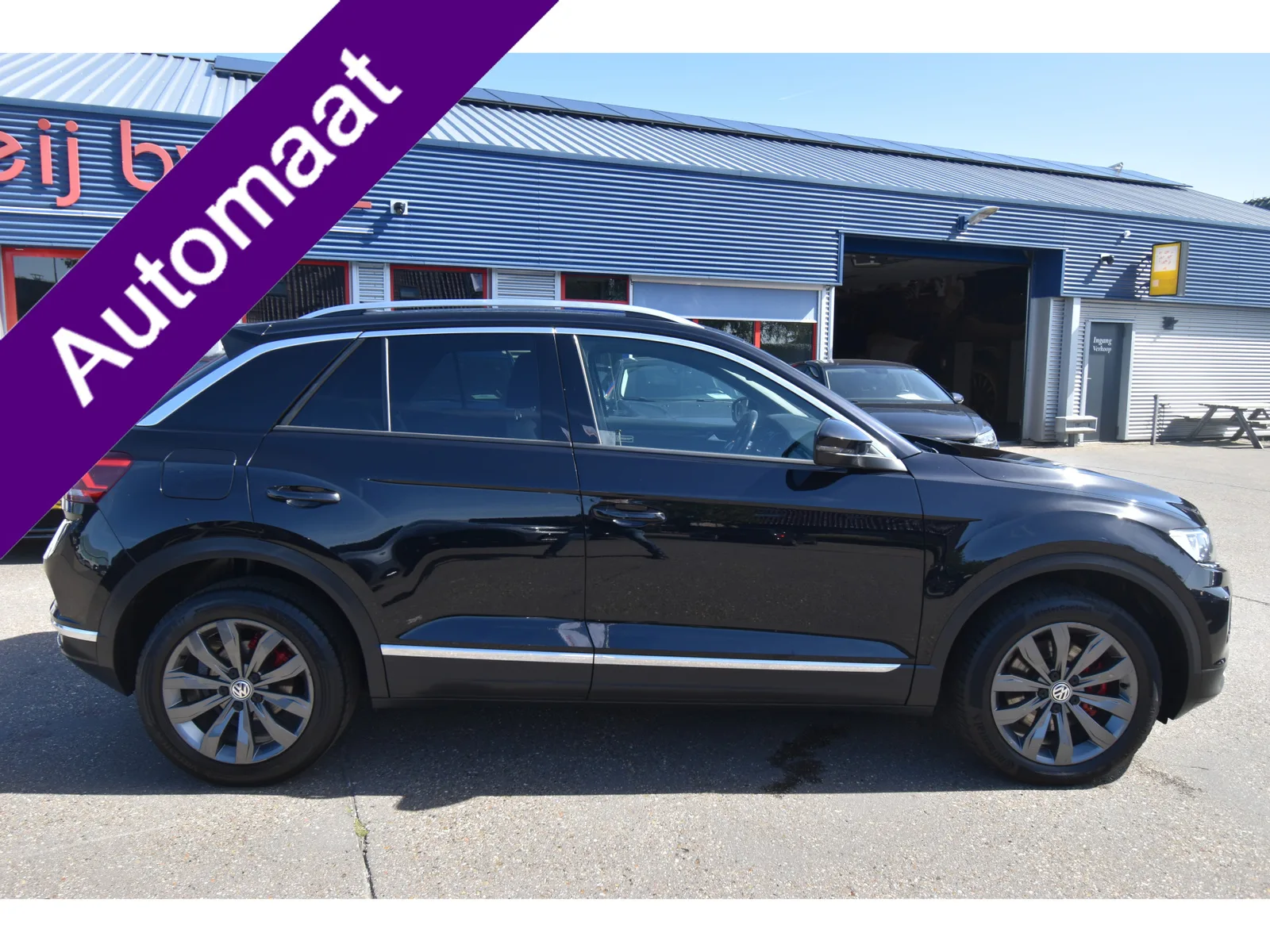Volkswagen T-Roc (2019) — foto 1
