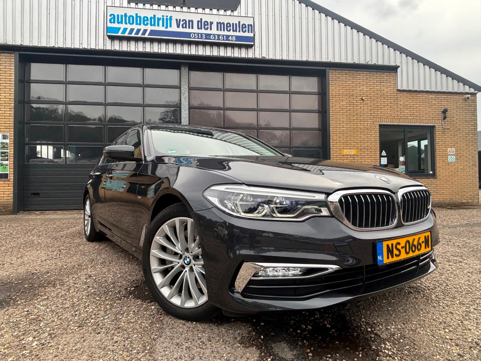BMW 5-Serie (2017) — foto 1