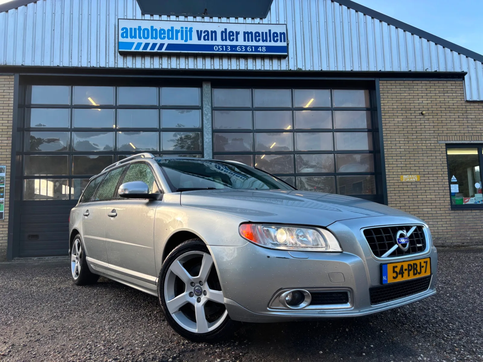Volvo V70 (2011) — foto 1