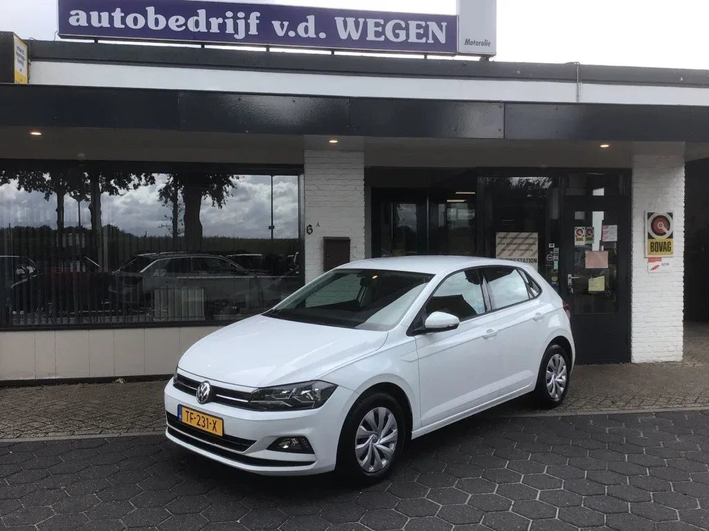 Volkswagen Polo (2018) — foto 1