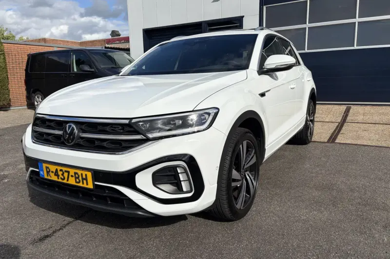 Volkswagen T-Roc (2022)