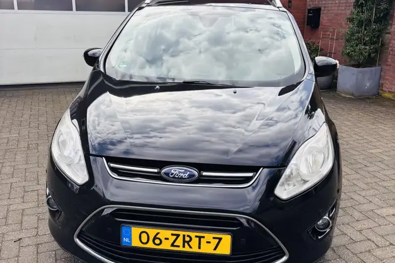 Ford Grand C-Max (2013)