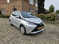 Toyota Aygo (2014) — foto 1
