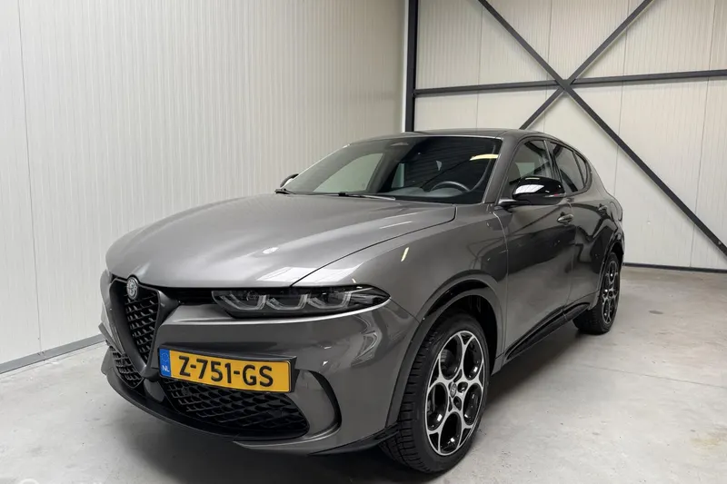 Alfa Romeo Tonale (2024)