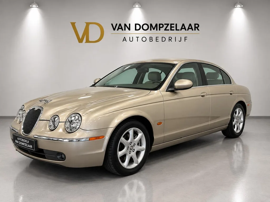 Jaguar S-Type (2004) — foto 1