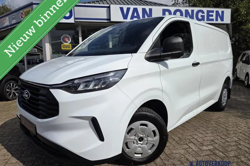 Ford Transit Custom (2024)