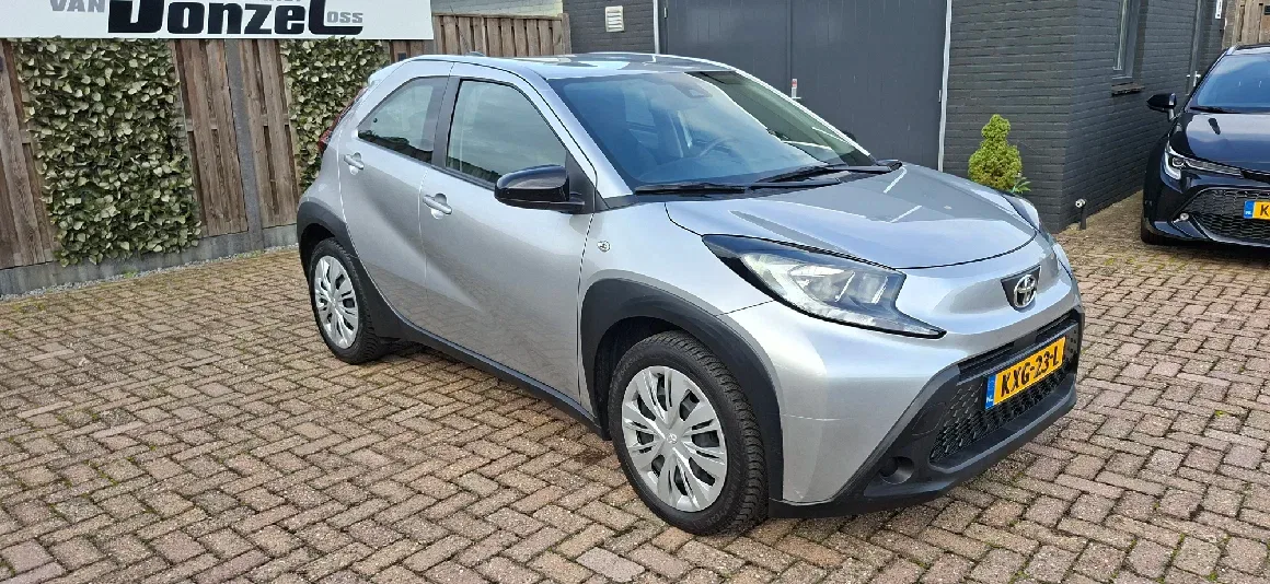 Toyota Aygo X (2024) — foto 1
