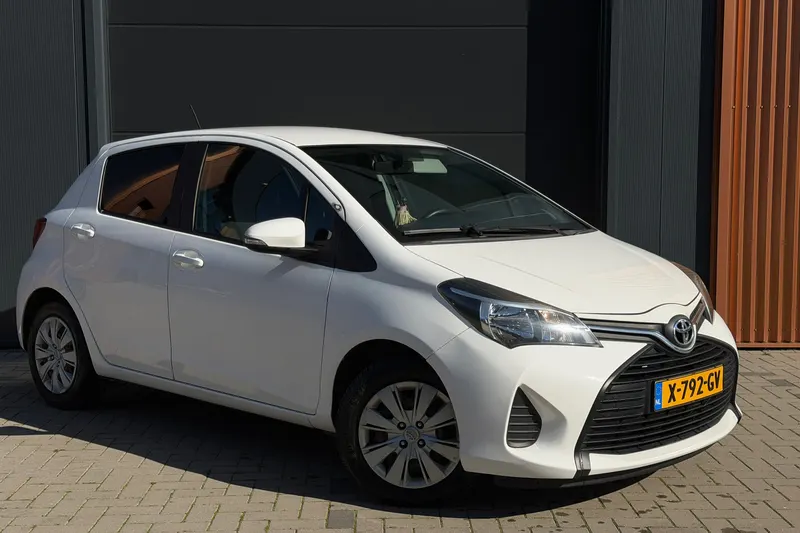 Toyota Yaris (2016)