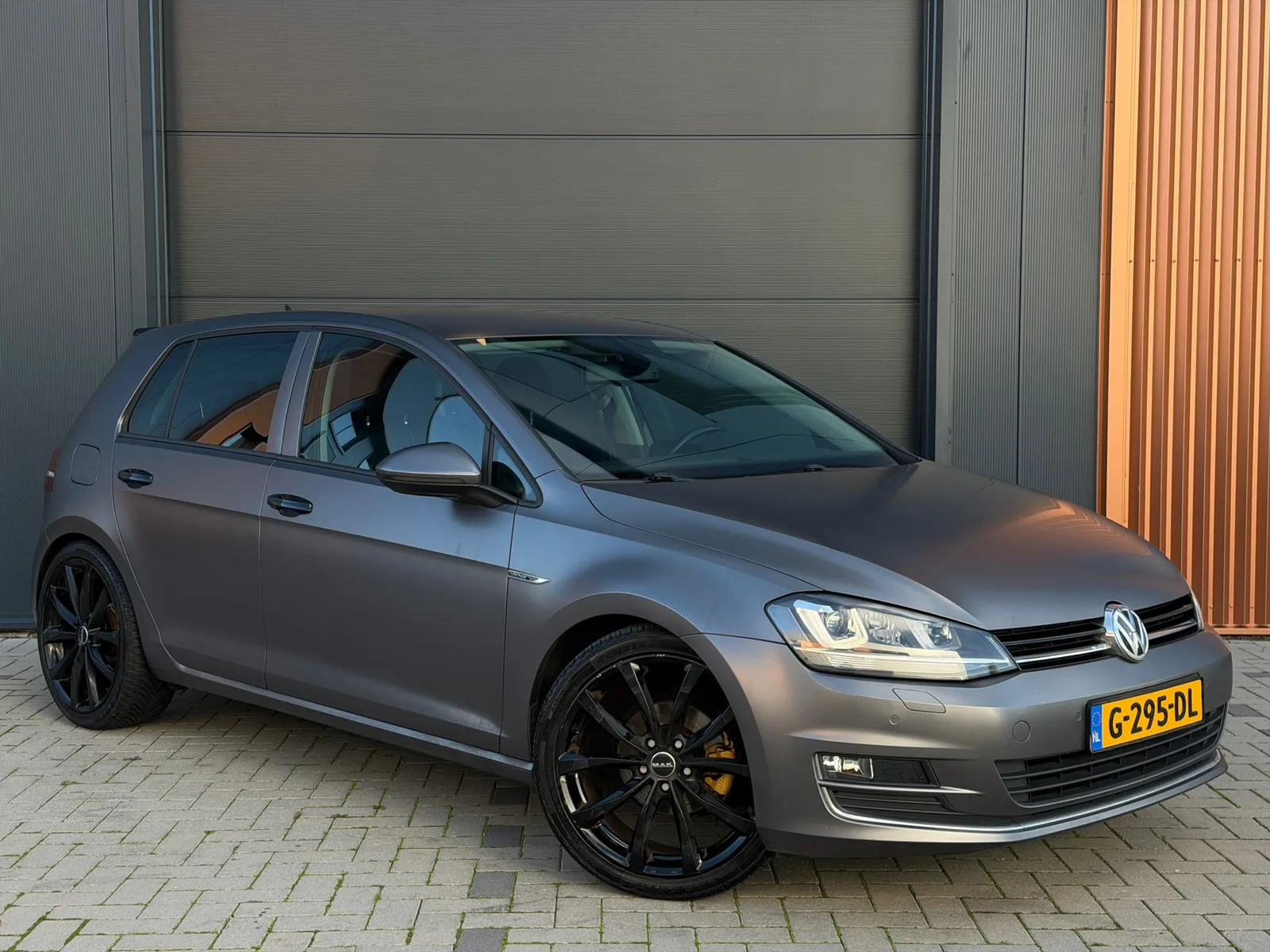 Volkswagen Golf (2016) — foto 1