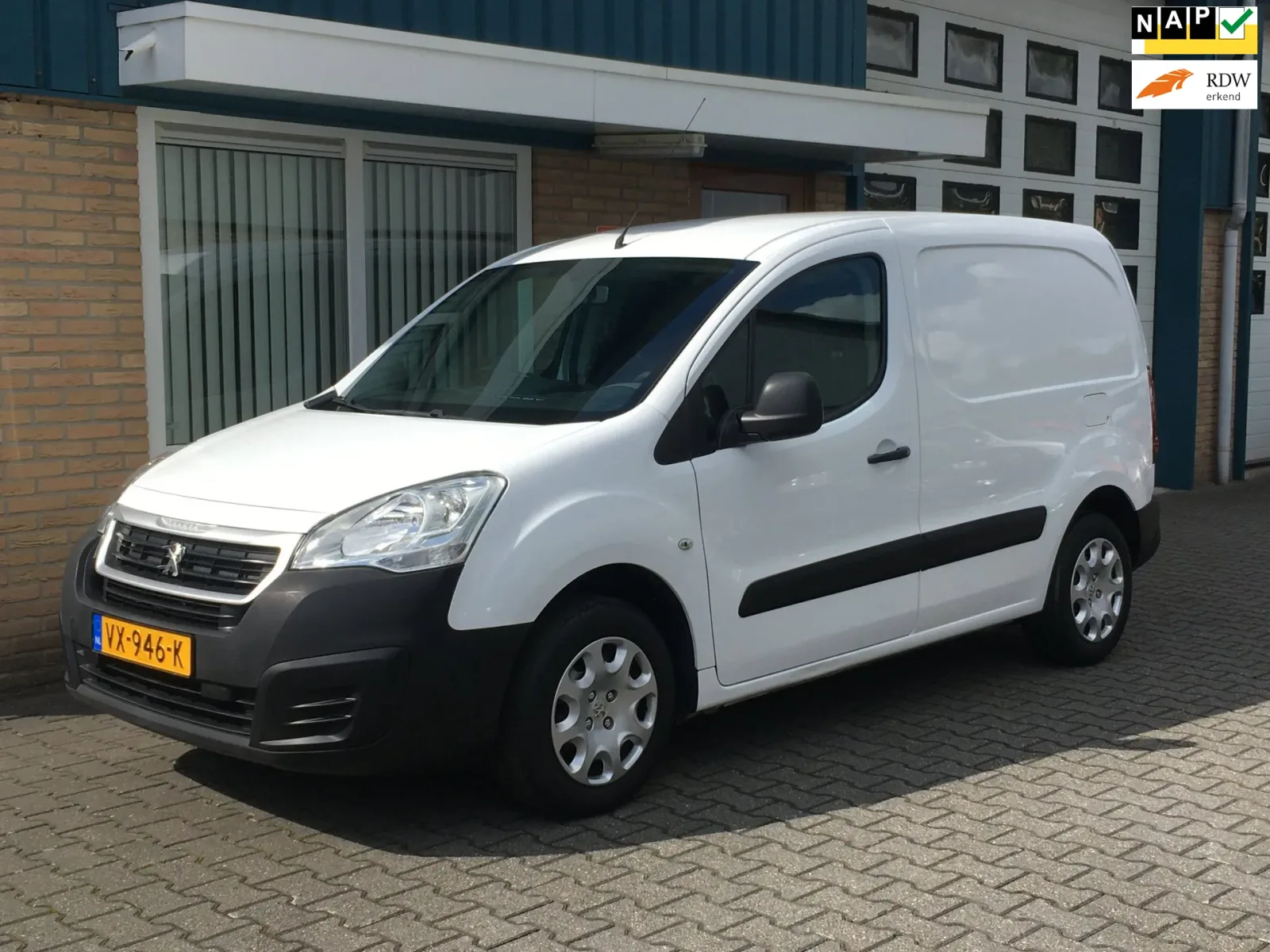 Peugeot Partner (2016) — foto 1