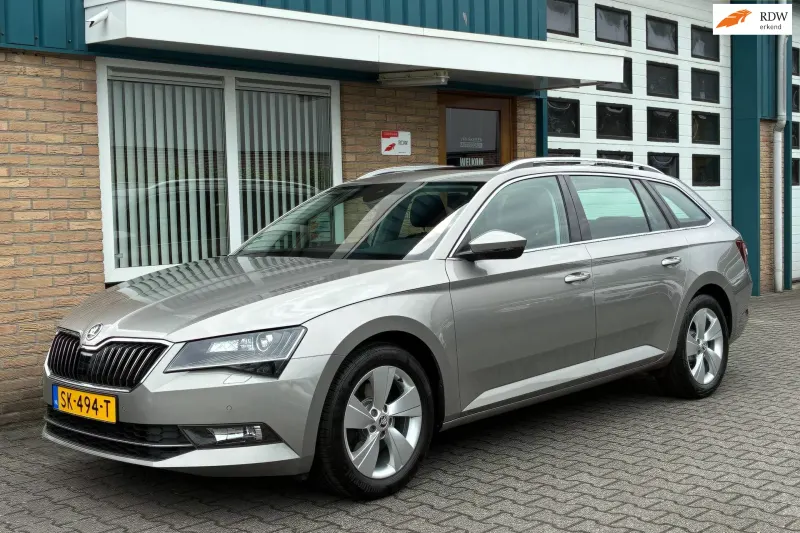 Škoda Superb (2018)