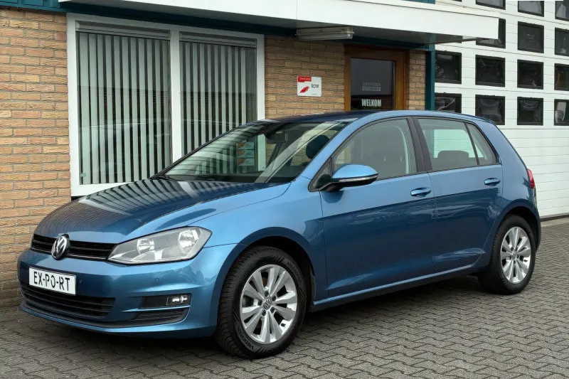 Volkswagen Golf (2016)