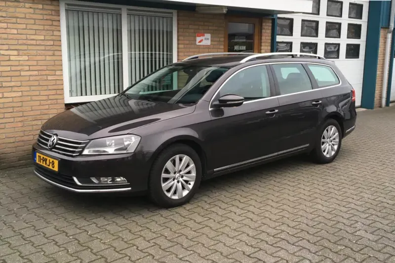 Volkswagen Passat (2011)
