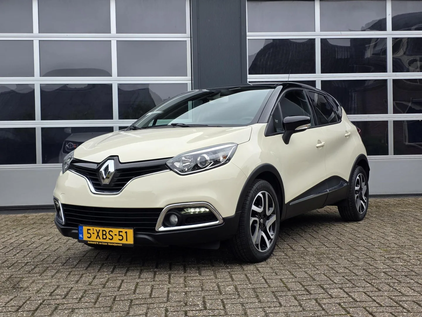 Renault Captur (2014) — foto 1