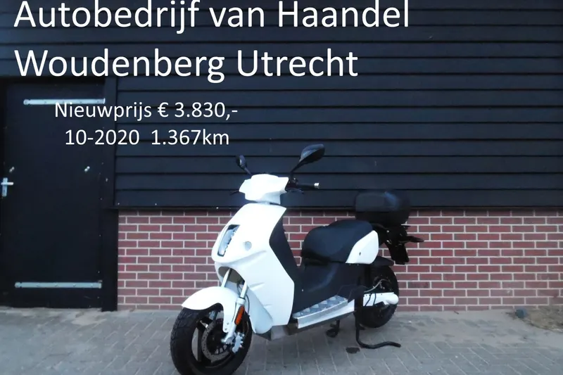 E-Max Bromscooter (2020)
