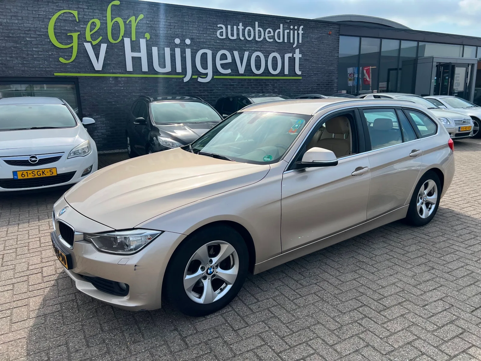 BMW 3-Serie (2013) — foto 1