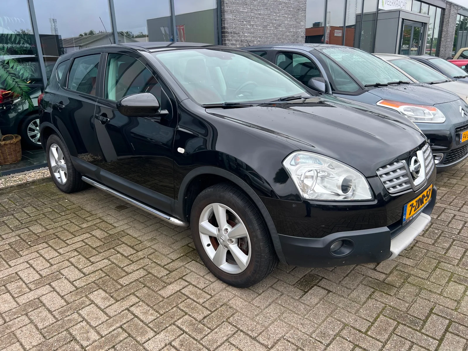 Nissan Qashqai (2009) — foto 1