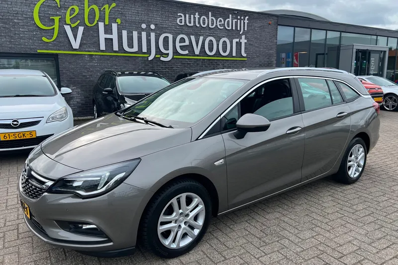 Opel Astra Sports Tourer (2017)
