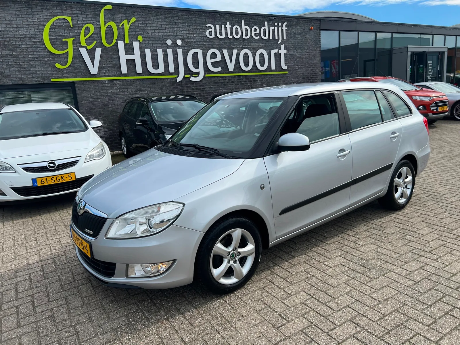 Škoda Fabia (2011) — foto 1