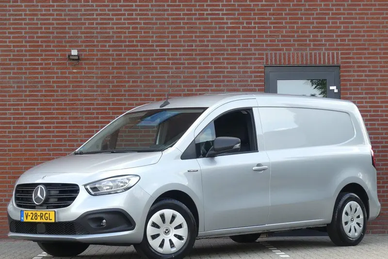 Mercedes-Benz eCitan (2025)