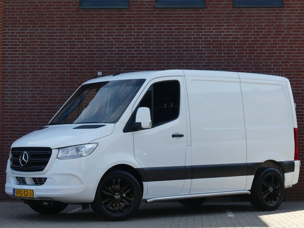 Mercedes-Benz Sprinter (2022) — foto 1