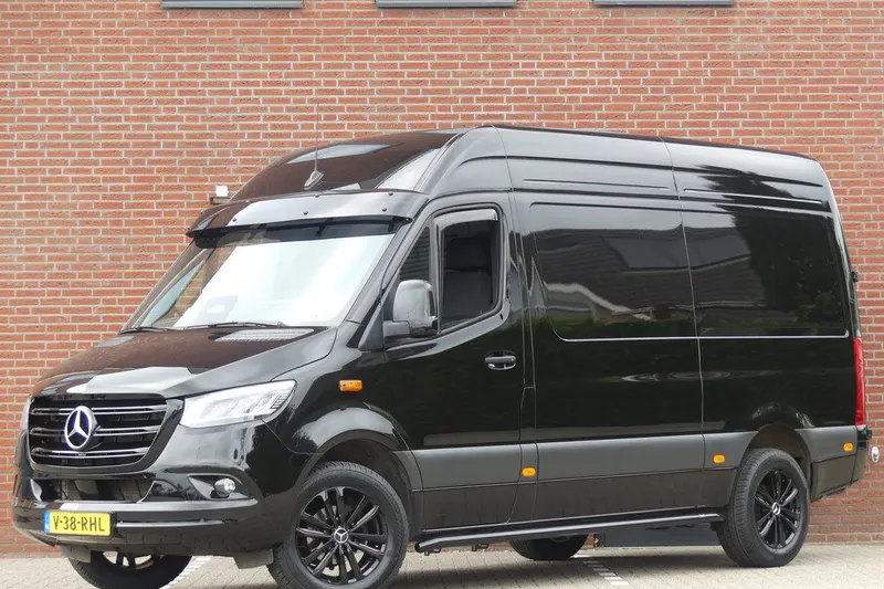 Mercedes-Benz Sprinter (2024)