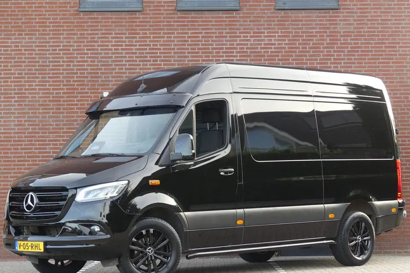 Mercedes-Benz Sprinter (2024)
