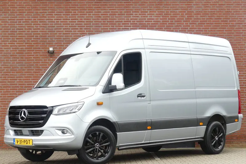 Mercedes-Benz Sprinter (2024)