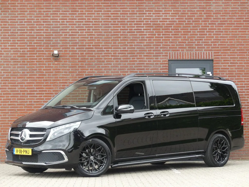 Mercedes-Benz V-Klasse (2023) — foto 1