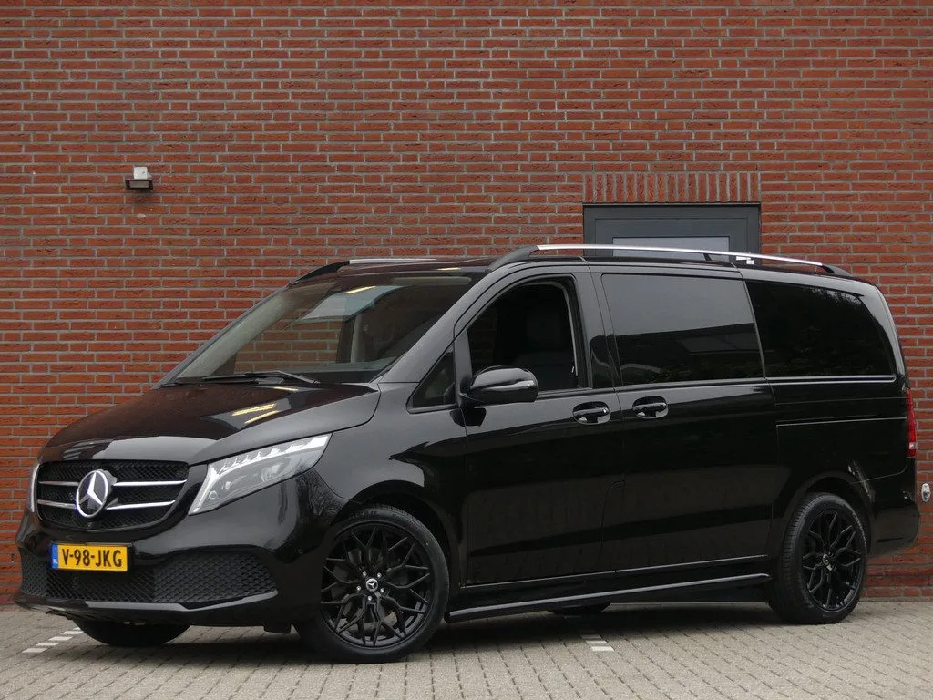 Mercedes-Benz V-Klasse (2023) — foto 1