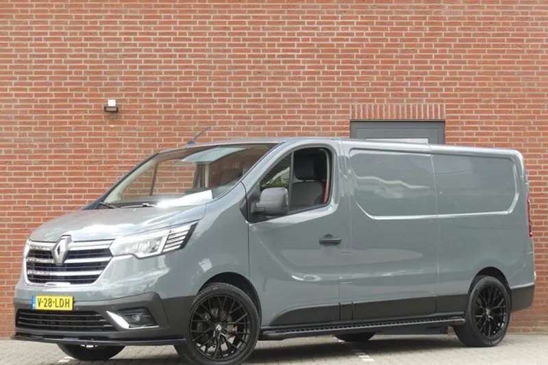 Renault Trafic (2023)