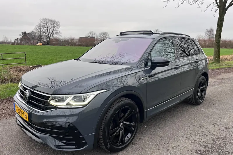 Volkswagen Tiguan (2021)
