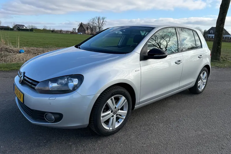 Volkswagen Golf (2012)