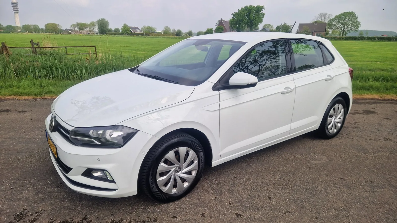 Volkswagen Polo (2020) — foto 1
