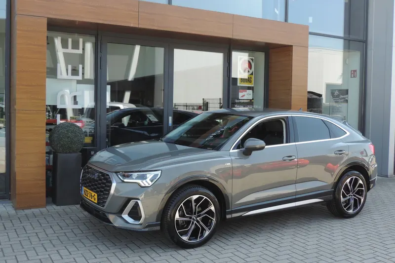 Audi Q3 (2022)
