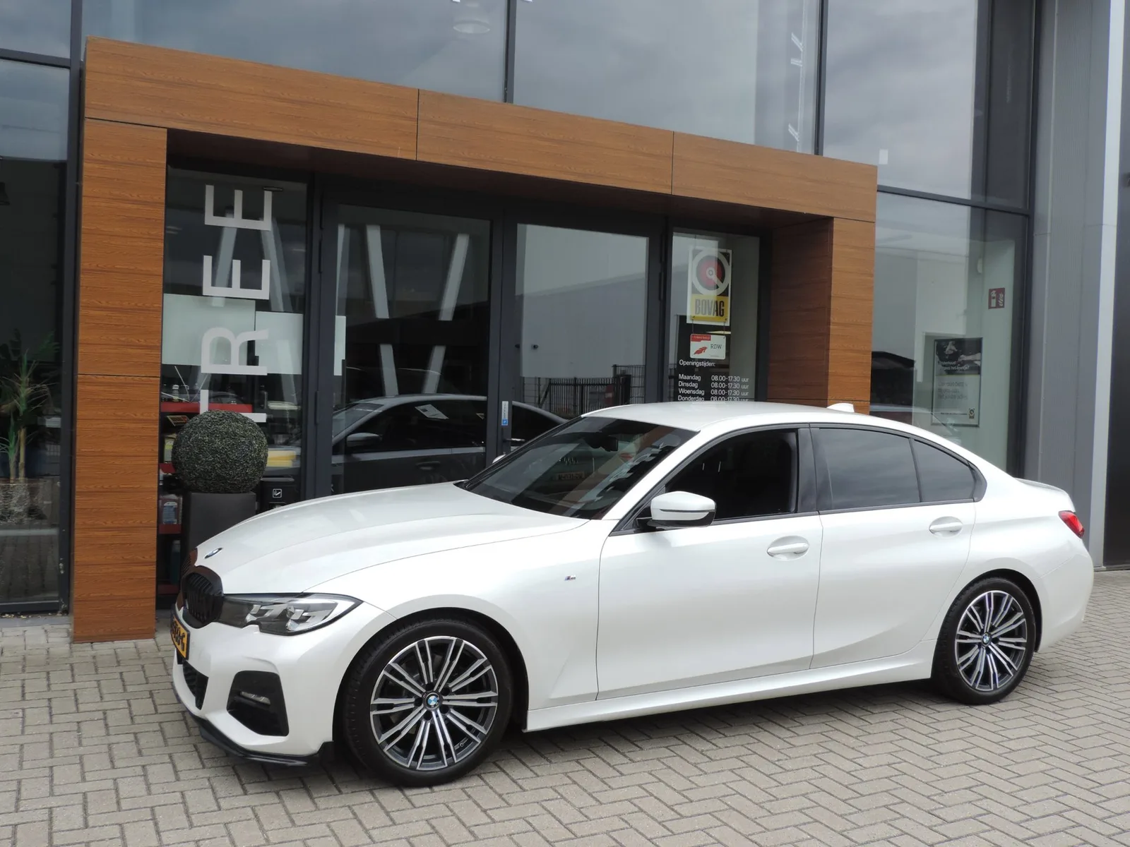 BMW 3-Serie (2019) — foto 1